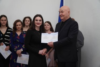 Lutsk, Ukrayna: 8 Mart 'ta Ulusal Gıda Teknolojileri Üniversitesi Volyn Profesyonel Koleji' nde ödül töreni