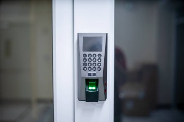 Son teknoloji biyometrik güvenlik: Parmak Tarama Makinesi