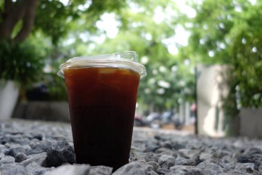 Buzlu kahve harika görünüyor ve tadı çok lezzetli..