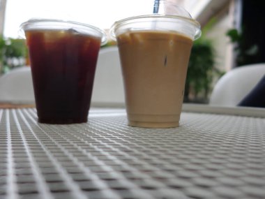 Buzlu kahve harika görünüyor ve tadı çok lezzetli..