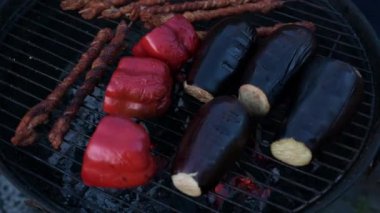 barbekü, sebze, et, açık hava yemekleri.