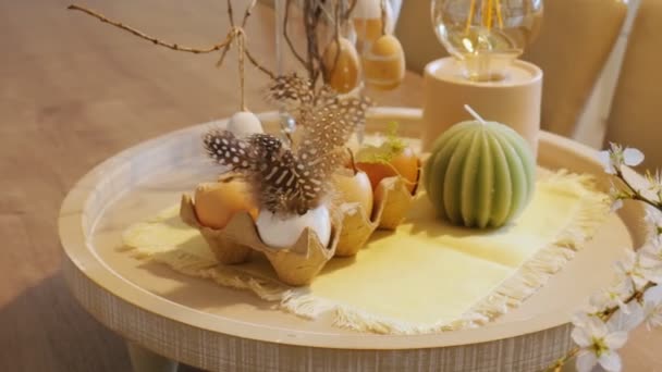 Decoración Cocina Huevos Pascua Decoración Mesa Festiva — Vídeos de Stock