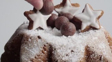 Noel pastası. Noel tatlıları. Zencefilli kurabiye, çikolata