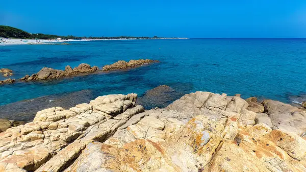 Cala Libretto - Orosei - Nuoro - Sardinia - İtalya - Pembe Granitin Rocky kıyıları kristal berrak sulara açılıyor
