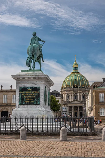 Copenhagen Denmark July 2022 Greenish Bronze Equestrian Statue Pedestal King — Stock Photo, Image