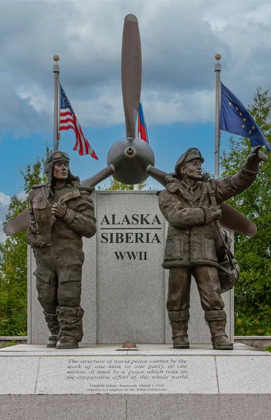 Fairbanks Alaska Usa Juli 2011 Alaska Sibiriens Andra Världskrigets Minnesmärke — Stockfoto