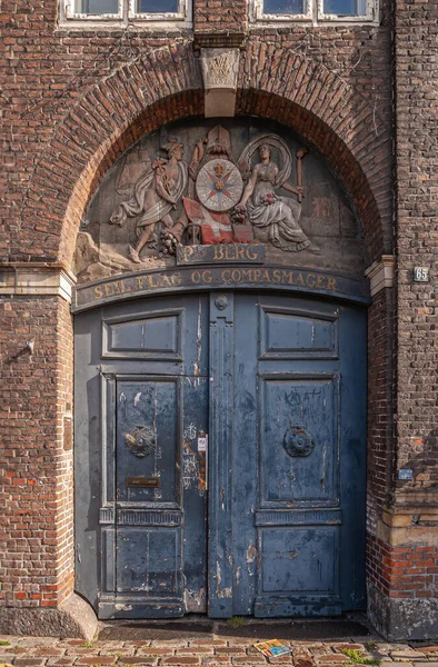 Копенгаген Дания Сентября 2010 Года Фреска Над Исторической Входной Дверью — стоковое фото