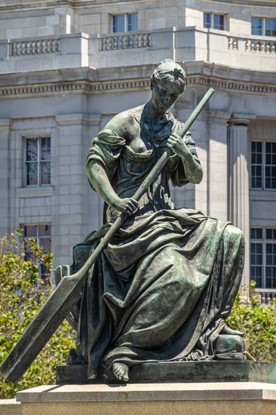 San Francisco Usa Juli 2023 Pionierdenkmal Der Fulton Street Frau — Stockfoto