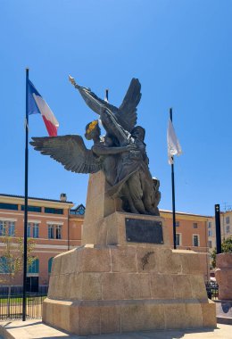 Ajaccio, Korsika, Fransa 8 Temmuz 2024: Cesar Campinchi denizaltısı Kazablanka savaş anıtı anıtı. 