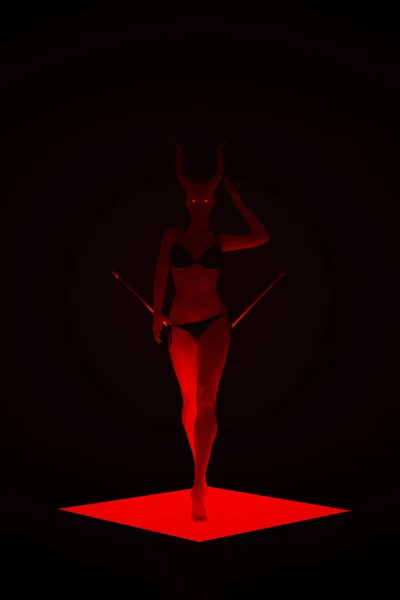 Red Devil Woman Elegante Atraente Dançando Demônio Chifres Sci Dance — Fotografia de Stock