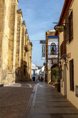 Cordoba, İspanya - 27 Ekim 2022: Cordoba Camii Katedrali, İspanya 27 Ekim 2022