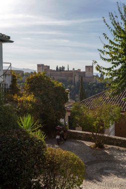 Granada, İspanya - 28 Ekim 2022: Granada, İspanya 'da Alhambra manzarası