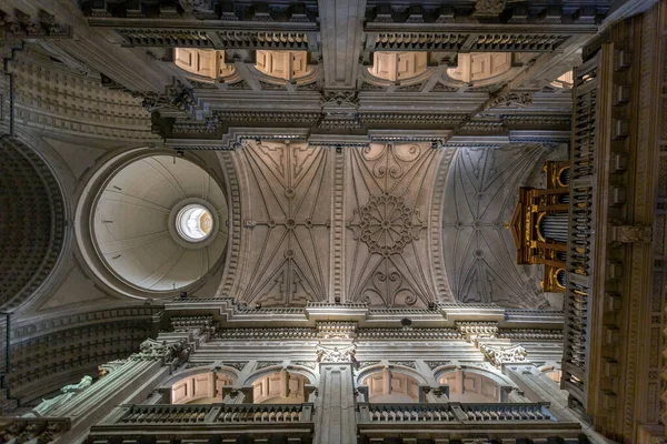 Granada Hiszpania Października 2022 Wnętrze Kościoła Santuario Del Perpetuo Socorro — Zdjęcie stockowe