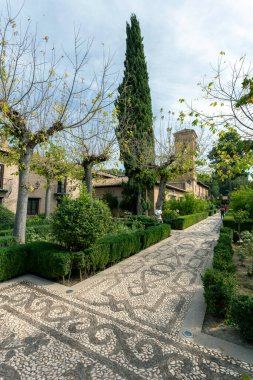 Granada, İspanya - 28 Ekim 2022: San Francisco Manastırı Sarayı 28 Ekim 2022