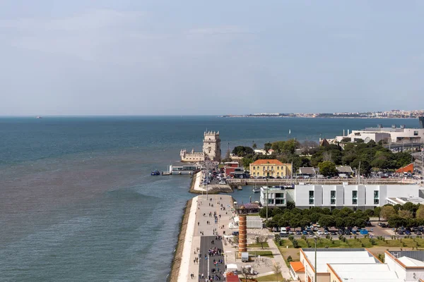 Lisabon Portugalsko 2023 Pohled Věž Belem Památníku Objevů Letního Dne — Stock fotografie