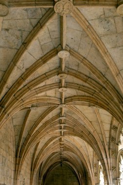 Lizbon, Portekiz - 04 03 2023: Lizbon 'da bir yaz günü Jeronimos Manastırı.