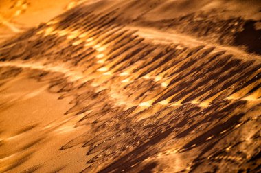 Çöl kum tepeleri yakın plan. Sahra Çölü, Erg Chebbi, Fas.