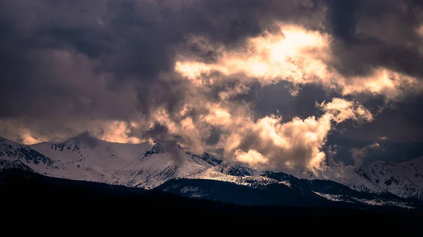 Wolken Berglandschap Van Belianske Tatras Slowakije — Stockfoto