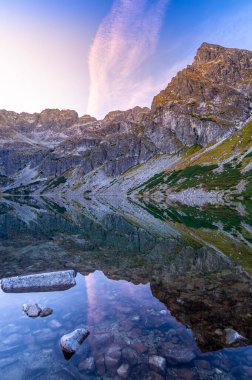 Koscielec Dağı manzarası. Tatra Dağları, Polonya.