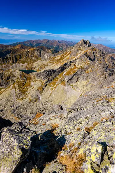 Kartal Yolu 'ndan Tatra Dağları' nın Panoraması. Tüm Tatra 'daki en zor ve tehlikeli yol..