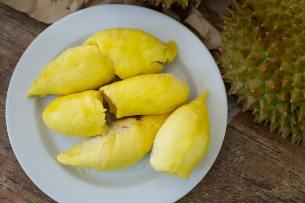 Durian Król Owoców Białej Płycie Dojrzałe Świeże Golden Durian Smaczne — Zdjęcie stockowe