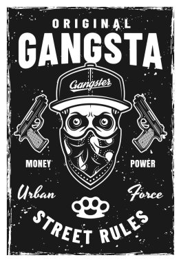 Gangsta vektör posteri. Kapağında kafatası ve yüzünde bandana var. Ayrı katmanlarda dokuları olan siyah beyaz bir resim