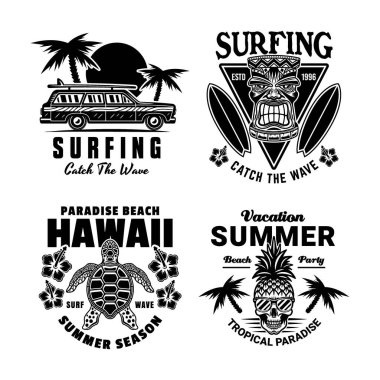 Tropik plajlar, dalgalar, sörf tahtaları, palmiye ağaçları ve günbatımları olan klasik sörf ve yaz tatili amblemleri. Tişörtler ve retro tasarımlar için mükemmel.