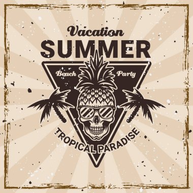 Sörf ve yaz tatili vektör klasik amblemi. Tişörtler ve eski tarz tasarımlar için mükemmel.