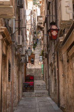 Eski Dubrovnik şehrinin dar sokakları, Hırvatlar