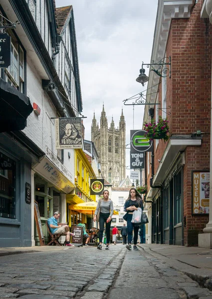 Canterbury Kent Ngiltere Deki Butchery Caddesi Nin Düşük Perspektifli Görüntüsü — Stok fotoğraf