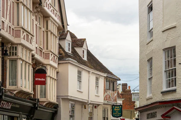 Facciate Edifici Una Strada Stretta Nella Città Canterbury Kent Regno — Foto Stock