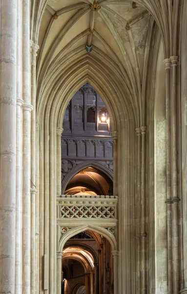 Arquitectura Ornamentada Dentro Catedral Canterbury Ciudad Canterbury Kent Reino Unido — Foto de Stock