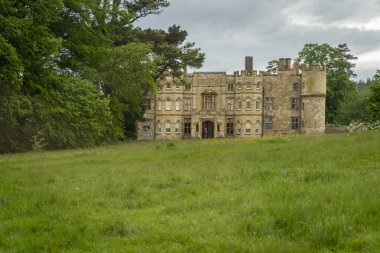 Bahçelerden Croft Kalesi manzarası, Yarpole, Herefordshire, İngiltere, İngiltere