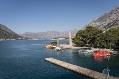 Karadağ 'ın Kotor kentinde Düşen Özgürlük Anıtı
