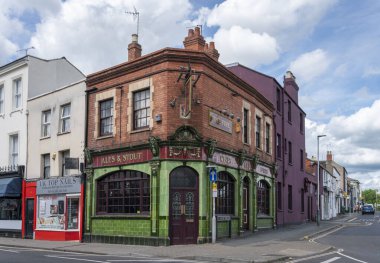 Cheltenham, İngiltere 'deki Vine halk evi.