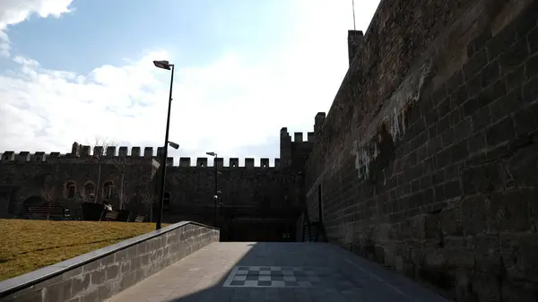 Türkiye 'nin Kayseri eyaletinin en ünlü kent simgesine sahip kalesi