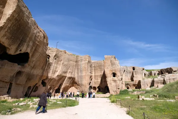 Eski kalıntılar ve Petra şehrinin tapınağı, Ürdün, turistik bir yer.