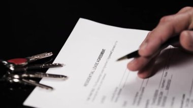 Kira sözleşmesi kontrol ediliyor