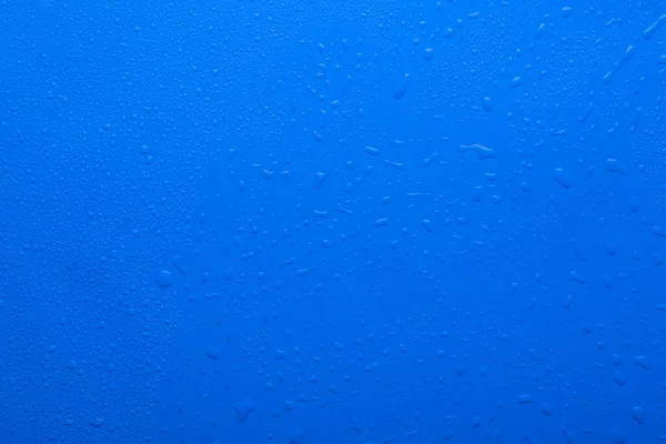 Gotas Água Gotas Chuva Superfície Cor Azul — Fotografia de Stock
