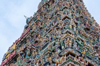 Mylapore, Chennai, Hindistan 'daki Kapaleeshwarar Tapınağı Kapısı Kulesi.