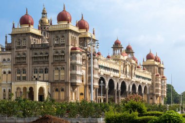 Mysore Sarayı, Mysore, Karnataka, Hindistan 'daki Amba Vilas Sarayı olarak da bilinir..