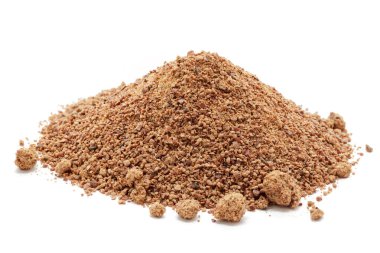 Hint Jujube 'unun (Ziziphus Mauritiana) organik tozu. Beyaz arka planda izole edilmiş. Ön görünüm.