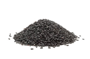 Organik Siyah Susam Yığını (Sesamum indicum) beyaz arka plan üzerinde izole.