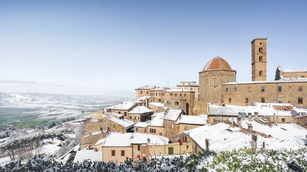 Kışın Yağan Kardan Sonra Volterra Şehri Manzarası Pisa Ili Toskana — Stok fotoğraf