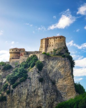 San Leo Kalesi veya Rocca di San Leo, Rimini ili, Emilia Romagna bölgesi, İtalya