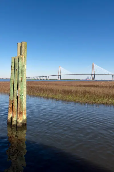 stock image Arthur Ravenel Bridge, also known as Cooper Bridge, over harbor in Charleston, South Carolina.