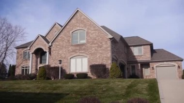 Dışarıdan Etkileyici Ev - Statik Görüntü