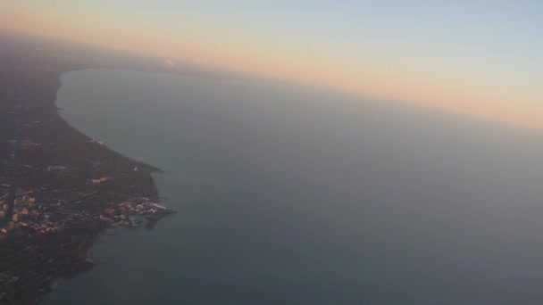 Γήινη Άποψη Από Αεροπλάνο Slide Αριστερά Προς Δεξιά — Αρχείο Βίντεο