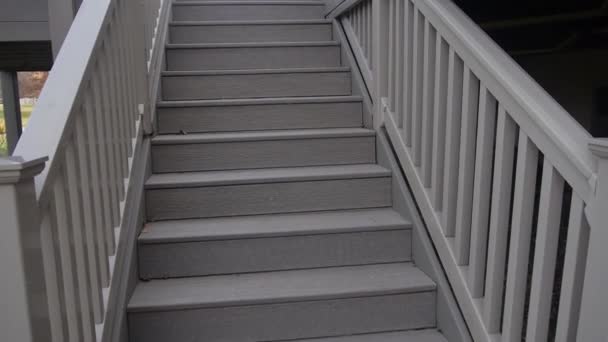 Kapalı Merdiven Eğilim Yukarı Aşağı Görüntü — Stok video