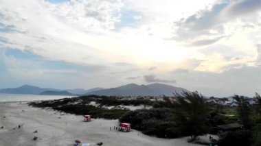 Floripa Brezilya 'daki Campeche plajının hava manzarası - Statik